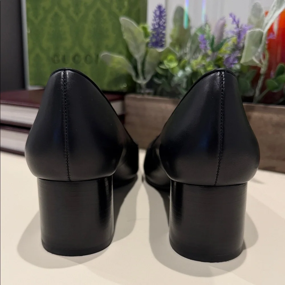 Tory Burch Black Leather Logo Medallion Ballet Flats
